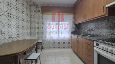 Piso en alquiler en Carballeira, Posío (Ourense Capital) de 800 €<span>/mes</span>