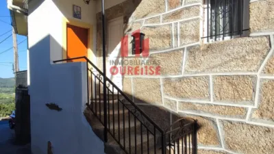 House in Castrelo de Miño photo 2