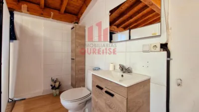 Casa en venta en Rairo, Barrocás (Ourense Capital) de 75.000 €