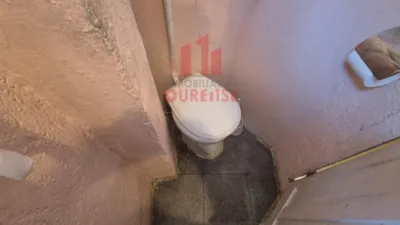 Casa en venta en Vinoas, Viñoas (Nogueira de Ramuín) de 75.000 €