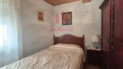 Casa en venta en Vinoas, Viñoas (Nogueira de Ramuín) de 75.000 €