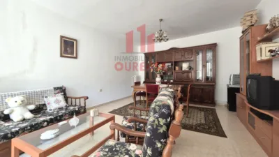 Casa en venta en Vinoas, Viñoas (Nogueira de Ramuín) de 75.000 €