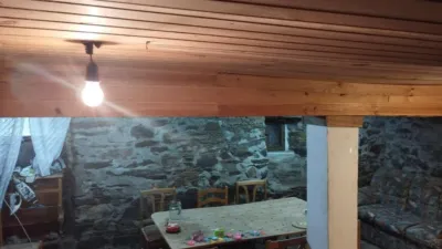 Casa adosada en venta en Calle Espasante - Más