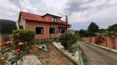 House on Gandara Street photo 2