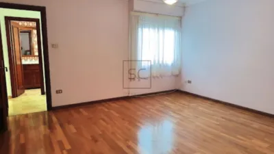 Piso – Ferrol, Villamayor, A Madalena - Más