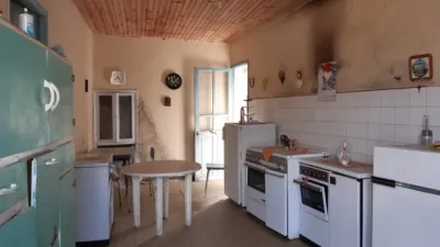House in the Surroundings photo 18