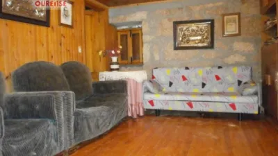 House in the Centre photo 27