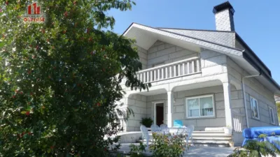 House in Piñor photo 2