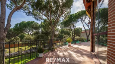 Chalet en venta en Urbanización Móntico, Tordesillas de 490.000 €