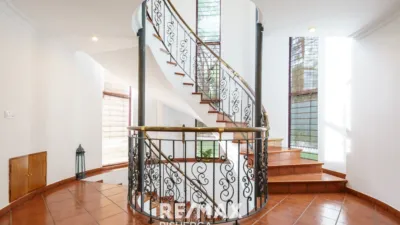 Chalet en venta en Urbanización Móntico, Tordesillas de 490.000 €