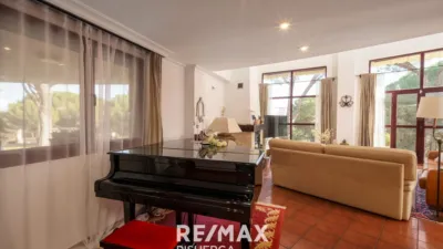 Chalet en venta en Urbanización Móntico, Tordesillas de 490.000 €