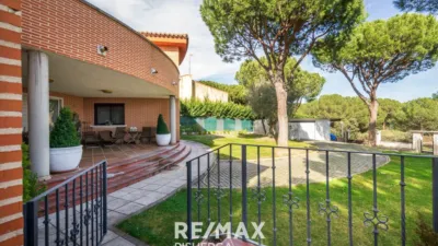 Chalet en venta en Urbanización Móntico, Tordesillas de 490.000 €