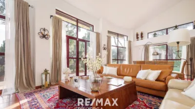 Chalet en venta en Urbanización Móntico, Tordesillas de 490.000 €