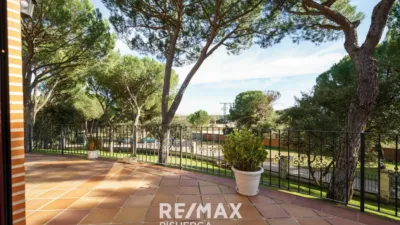 Chalet en venta en Urbanización Móntico, Tordesillas de 490.000 €