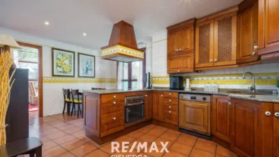 Chalet en venta en Urbanización Móntico, Tordesillas de 490.000 €