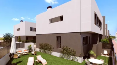 Casa adosada en venta en Avenida de Juan Carlos I, Espinardo (Distrito Pedanías Norte. Murcia Capital) de 373.200 €