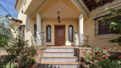 House on Mariana Pineda Street, 2 photo 5