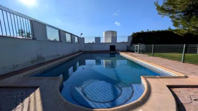 Chalet on Diseminado Street photo 4