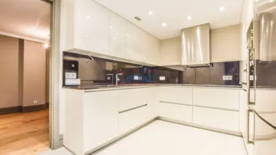 Piso en alquiler en Jerónimos - Imagen 9