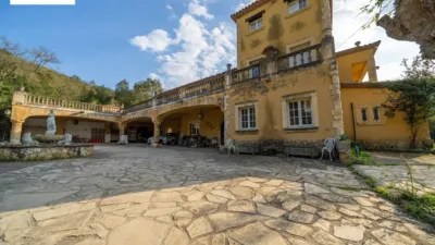 House on Veinat Santa Ceclina Street photo 3