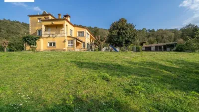 House on Veinat Santa Ceclina Street photo 5