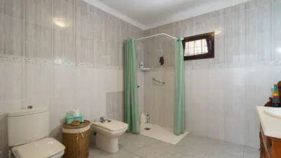 Casa en venta en Calle Bartolome Martin, San Bartolomé de 420.000 €