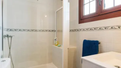 Casa adosada en venta en Calle Severo Ochoa, Tías de 295.000 €