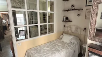 Apartment on Calle de la Cruz photo 9