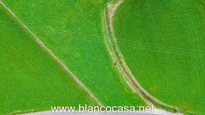 Terreno en venta en Montemaior - Más