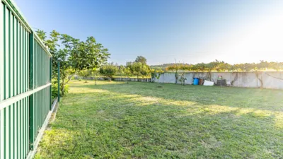 Terreno en venta en Artes - Vista 2