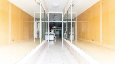 Local comercial en venta en Centro - Vista 3