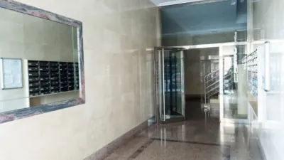 Piso en Plaza de los Foramontanos photo 2