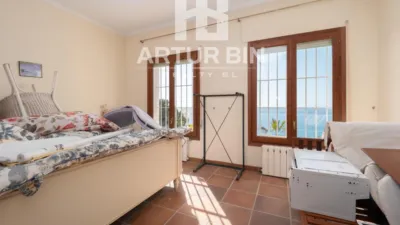 Chalet in La Fustera photo 10