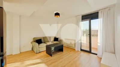 Apartamento en alquiler en Calle de Camarillas - Imagen 2