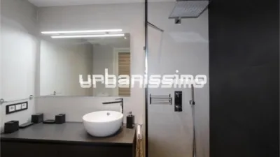Piso en alquiler en Calle de la Santísima Trinidad - Imagen 11