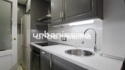 Piso en alquiler en Calle de la Santísima Trinidad - Imagen 4