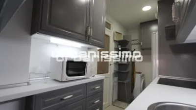 Piso en alquiler en Calle de la Santísima Trinidad - Imagen 5
