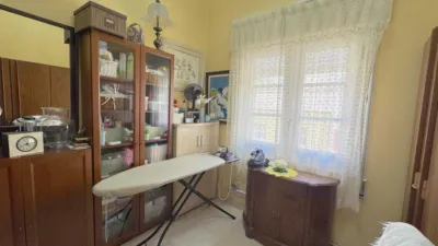 Chalet en venta en Calle de los Sueños, cerca de Calle del Poeta Hernández Amador, Salamanca-Uruguay-Las Mimosas (Distrito Centro-Ifara. Santa Cruz de Tenerife Capital) de 620.000 €