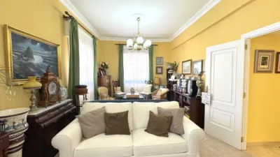 Chalet en venta en Calle de los Sueños, cerca de Calle del Poeta Hernández Amador, Salamanca-Uruguay-Las Mimosas (Distrito Centro-Ifara. Santa Cruz de Tenerife Capital) de 620.000 €