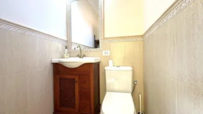 Chalet en venta en Calle de los Sueños, cerca de Calle del Poeta Hernández Amador, Salamanca-Uruguay-Las Mimosas (Distrito Centro-Ifara. Santa Cruz de Tenerife Capital) de 620.000 €