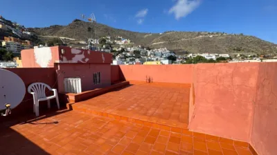 Chalet en venta en Calle de los Sueños, cerca de Calle del Poeta Hernández Amador, Salamanca-Uruguay-Las Mimosas (Distrito Centro-Ifara. Santa Cruz de Tenerife Capital) de 620.000 €