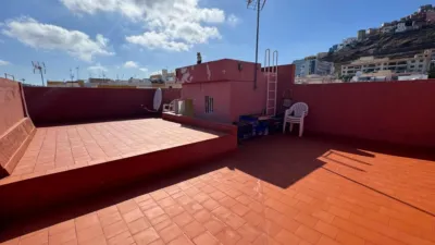 Chalet en venta en Calle de los Sueños, cerca de Calle del Poeta Hernández Amador, Salamanca-Uruguay-Las Mimosas (Distrito Centro-Ifara. Santa Cruz de Tenerife Capital) de 620.000 €