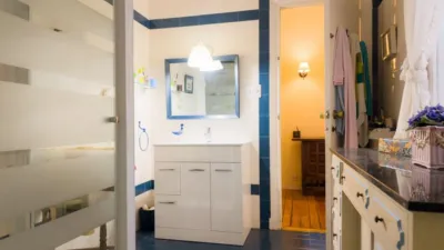 Apartment at 15 Miguel Iscar Street photo 21