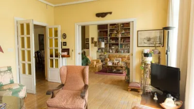 Apartment at 15 Miguel Iscar Street photo 7