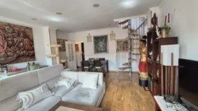 Duplex at Calle Nueva, 1 photo 4