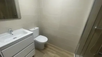 Habitación en alquiler en Calle de los Claveles, Zona Alta (Ponferrada) de 650 €<span>/mes</span>