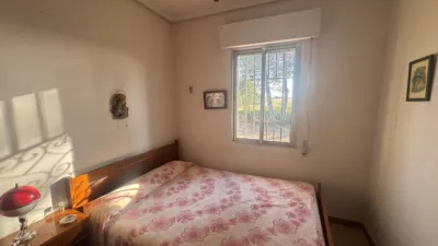 Chalet en venta en Avenida de Juan Carlos I, Villanueva de Duero de 114.900 €