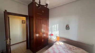 Chalet en venta en Avenida de Juan Carlos I, Villanueva de Duero de 114.900 €