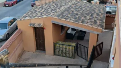 Chalet on Calle Lugar, Sector 25 photo 11