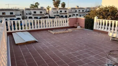 Chalet on Calle Lugar, Sector 25 photo 32